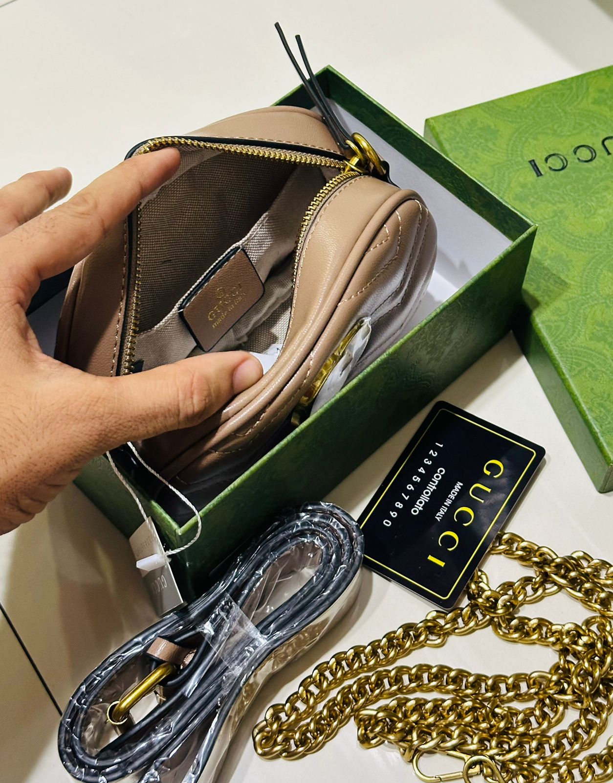GUCCI WAIST CUM SLING BAG