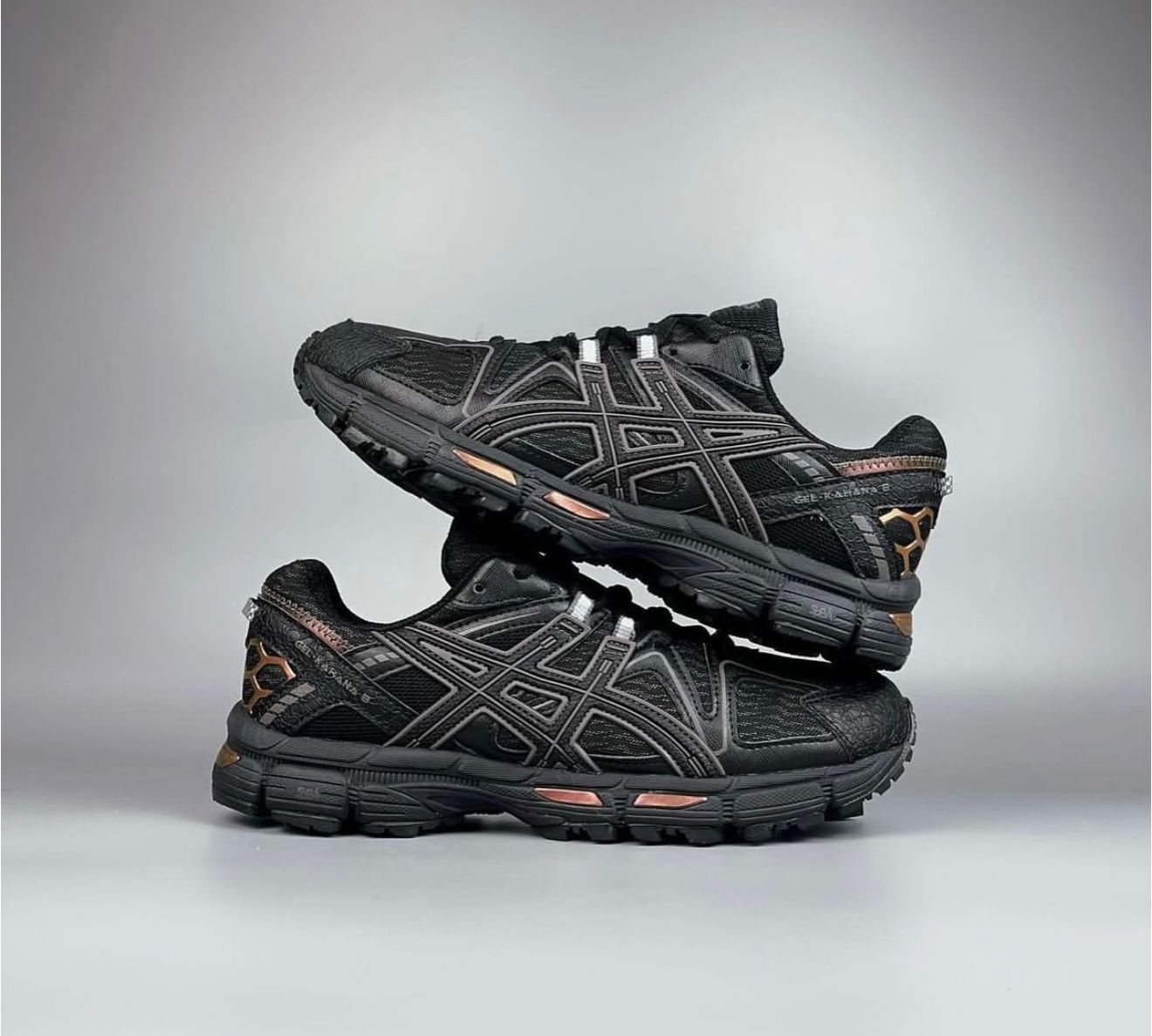 Asics Gel Kahana 8 Black Core